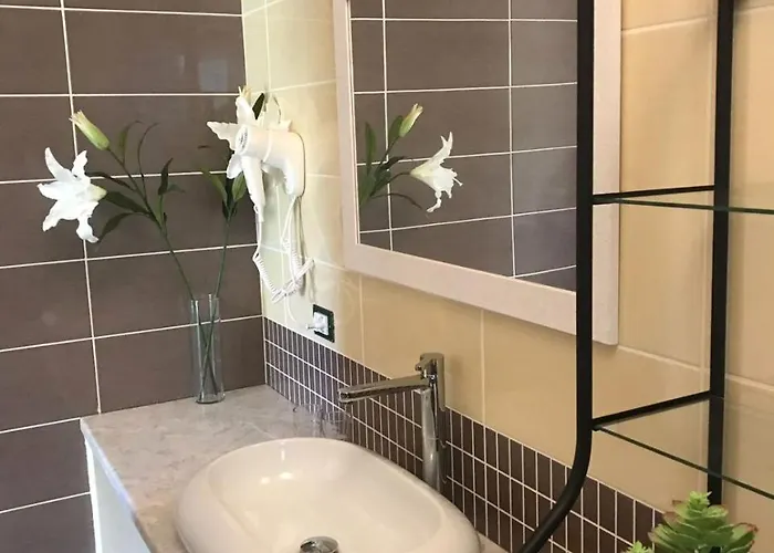 לינה וארוחת בוקר Le Donne Di Giannino רנדה